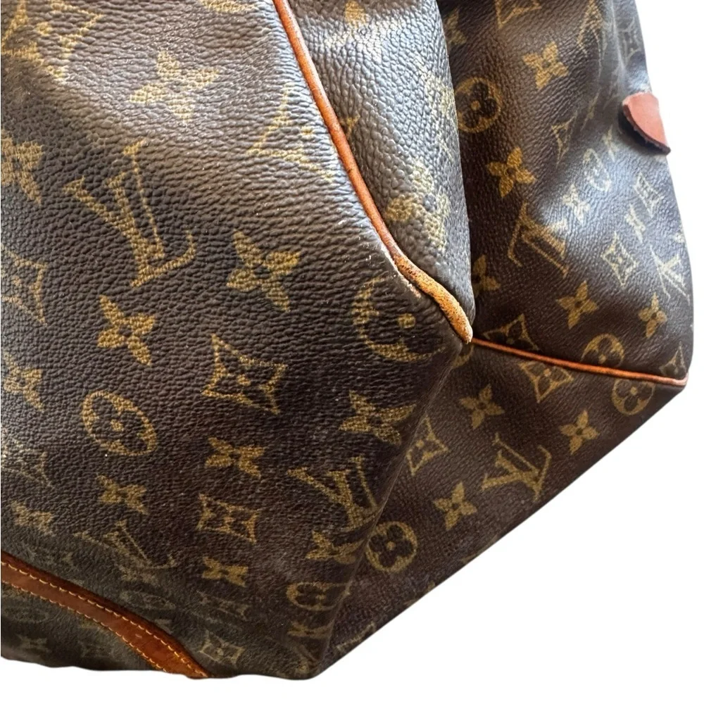 Louis Vuitton Monogram Keepall 55 travel bag